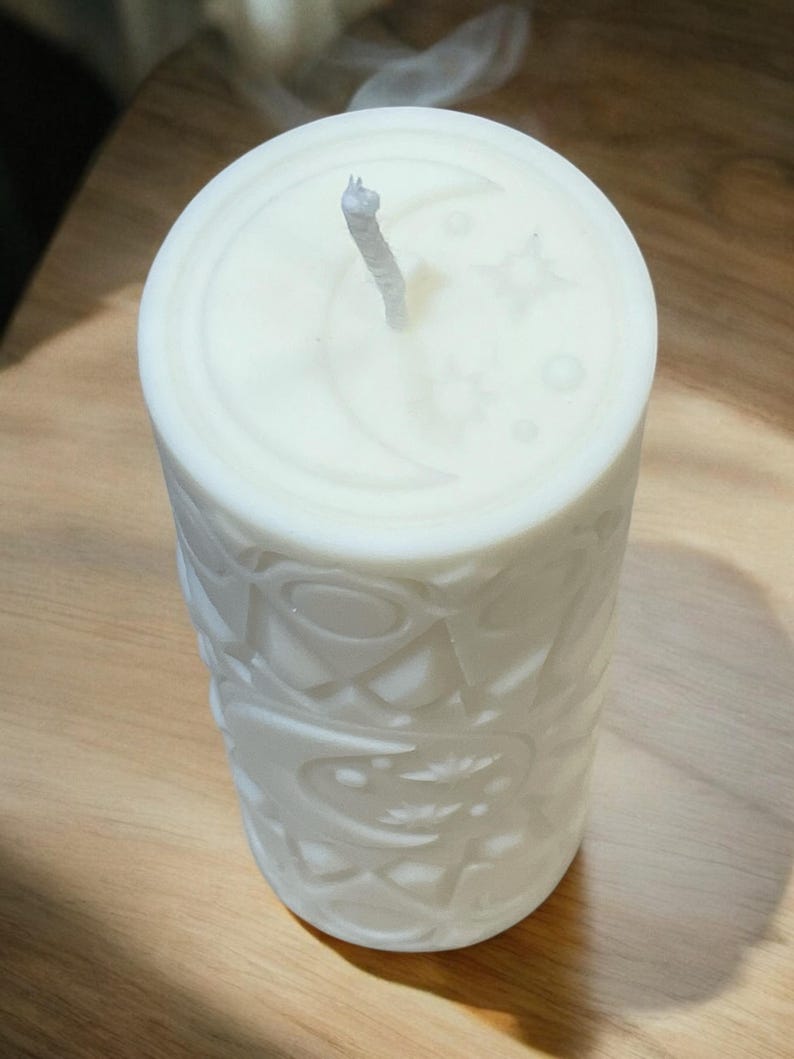 Moon Phase Equinox Candle | Ritual & Celestial Balance | Custom Colour / Scent | Handcrafted Gift | Free UK Delivery