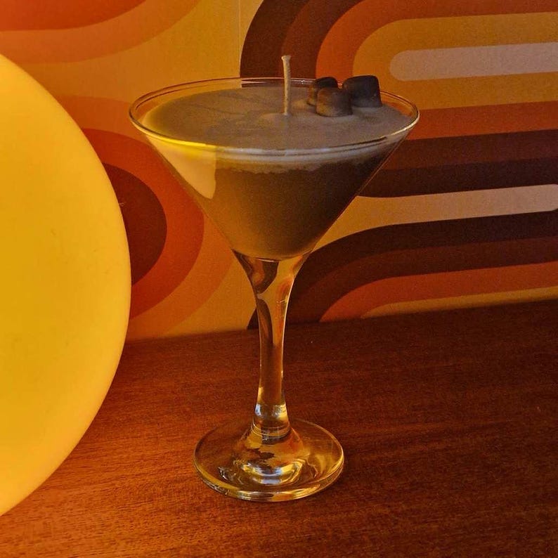 Espresso Martini Candle – Handmade Soy Wax Coffee Candle, Vanilla & Espresso Scent, Unique Gift for Coffee Lovers Free UK Post