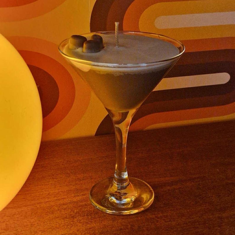 Espresso Martini Candle – Handmade Soy Wax Coffee Candle, Vanilla & Espresso Scent, Unique Gift for Coffee Lovers Free UK Post