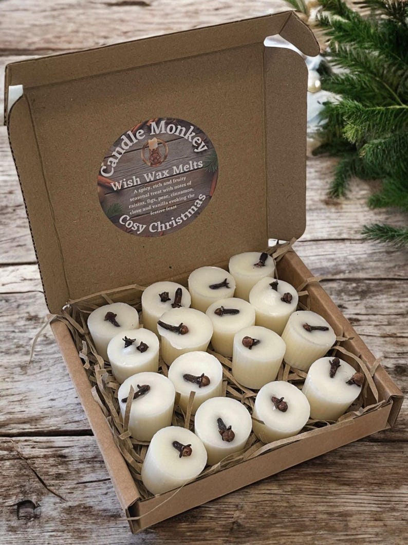 Cosy Christmas Soy Wax Melt Gift | Botanicals | Hand Made in My Kitchen | Vegan Stocking Filler | No Artificial Colours | Free Delivery