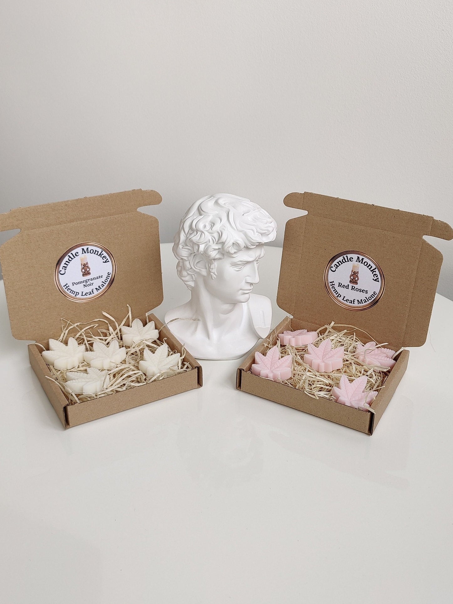 Hemp Leaf Malone Wax Melts Pomegranate Noir, Orange Blossom, Pear & Freesia, Amber, Wood Sage Sea Salt, Lime Basil Mandarin Free UK Post