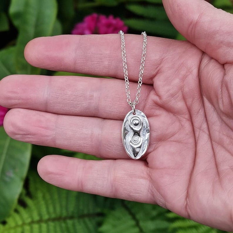 White Boar Forge Fertility Goddess Sterling Silver Pendant – Handmade Sacred Feminine Necklace, Spiritual Jewellery Gift