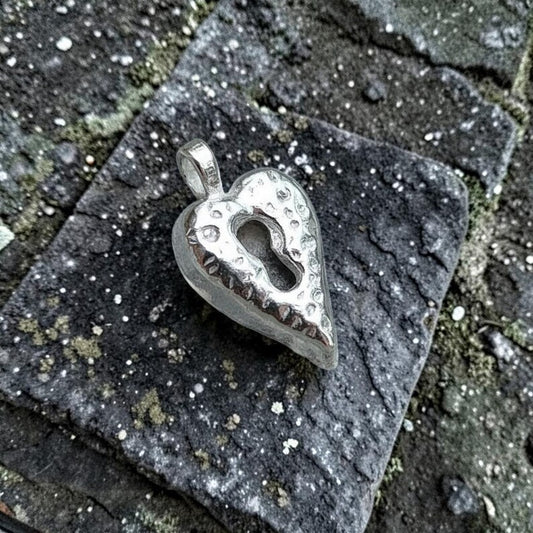 White Boar Forge Heartbound Victorian Style Love Token Sterling Silver Heart Pendant – Handmade Necklace Jewellery Gift