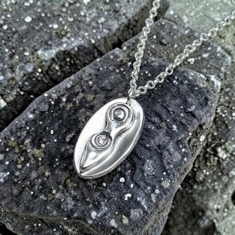 Fertility Goddess Pendant – Handmade Sacred Feminine Necklace In Sterling Silver, Copper Or Bronze Spiritual Jewellery Gift