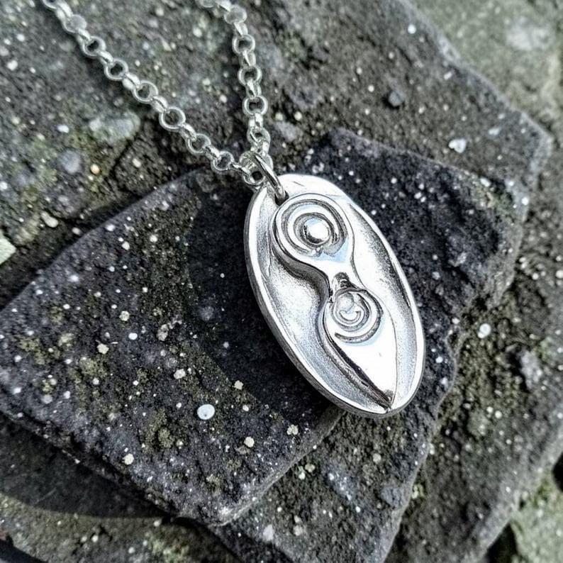 Fertility Goddess Pendant – Handmade Sacred Feminine Necklace In Sterling Silver, Copper Or Bronze Spiritual Jewellery Gift