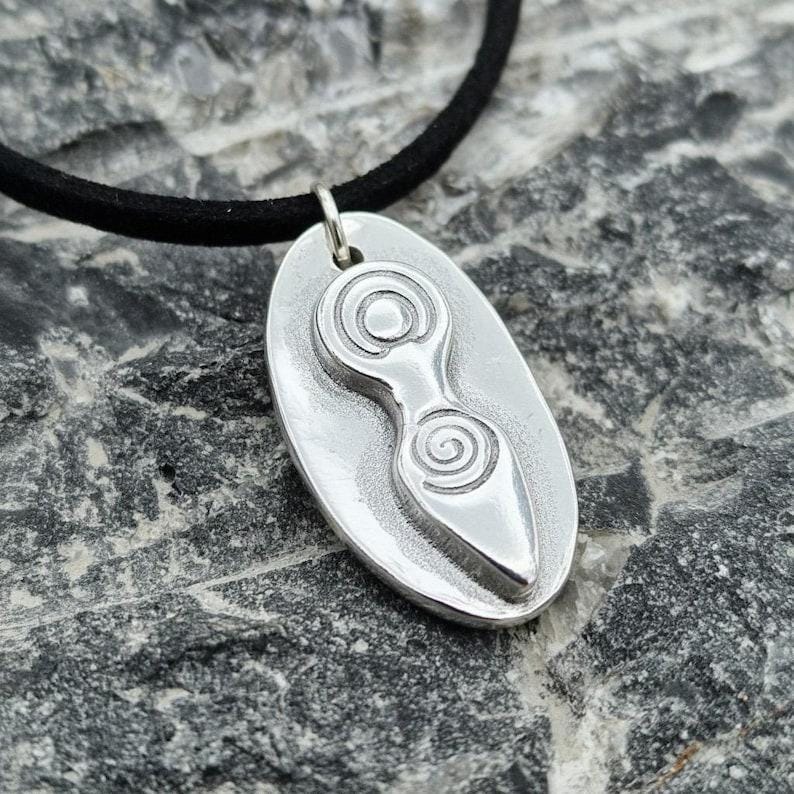 Fertility Goddess Pendant – Handmade Sacred Feminine Necklace In Sterling Silver, Copper Or Bronze Spiritual Jewellery Gift