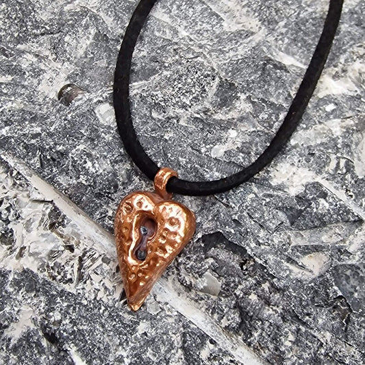 Heartbound Victorian Style Love Token Copper Heart Pendant – Handmade Necklace, Jewellery Gift