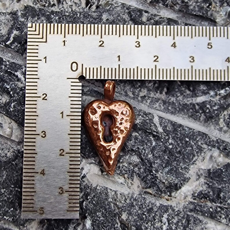 Heartbound Victorian Style Love Token Copper Heart Pendant – Handmade Necklace, Jewellery Gift
