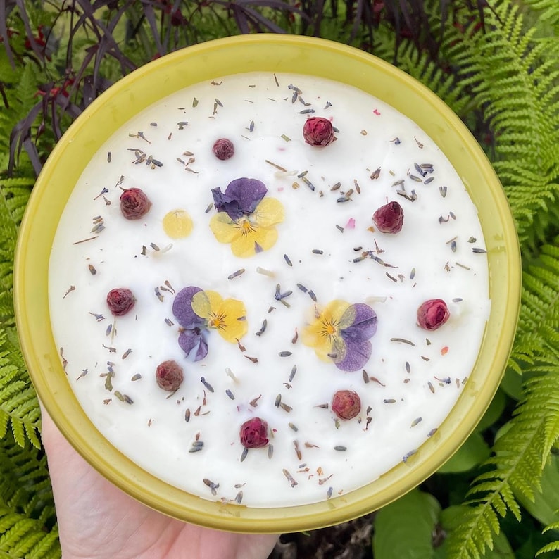 Grapefruit & Bergamot 5 Wick Candle | Hand Poured Citrus | Summer Botanicals | Indoor Outdoor BBQ Garden Party Gift