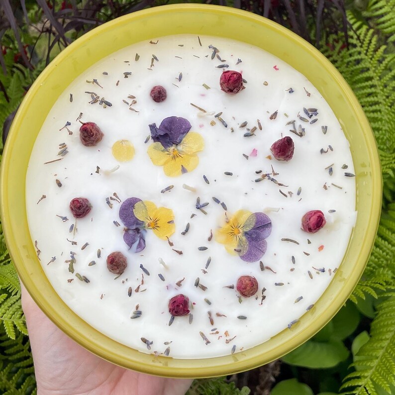 Grapefruit & Bergamot 5 Wick Candle | Hand Poured Citrus | Summer Botanicals | Indoor Outdoor BBQ Garden Party Gift
