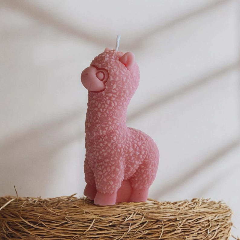 Handmade Alpaca / Llama Candle – Pure Soy Wax, Custom Scent, Free UK Postage