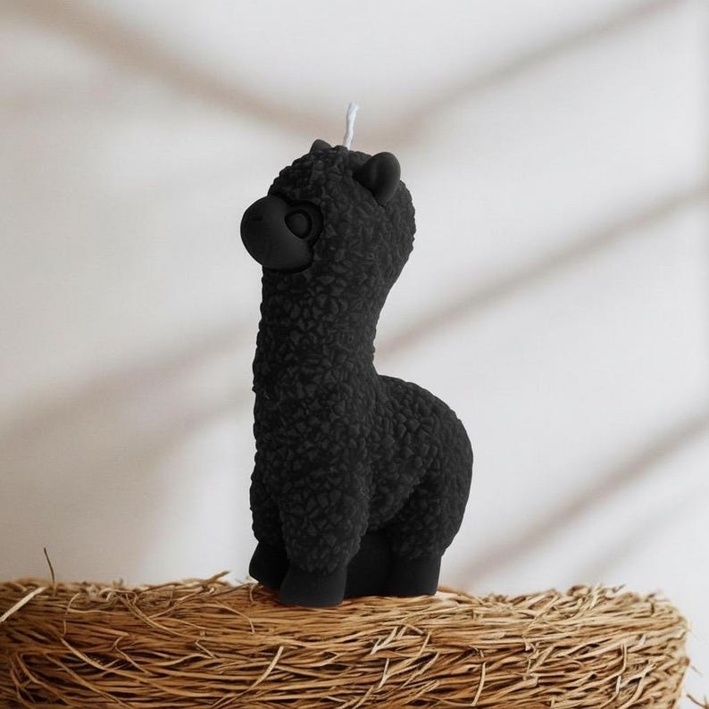 Handmade Alpaca / Llama Candle – Pure Soy Wax, Custom Scent, Free UK Postage
