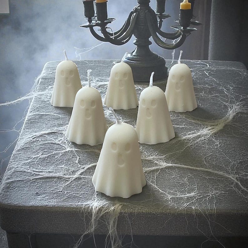 Ghostlings – Set of 6 Mini Ghost Candles | Pumpkin Spice, Decayed Rose or Haunting Flame. Free delivery to UK