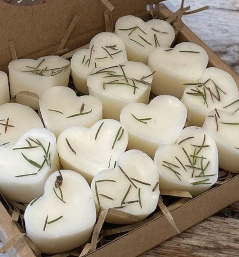 A Christmas Carol Soy Wax Melts Gift Set – Dickens Christmas Collection, Victorian Christmas Scents, Handmade Festive Gift- Free UK Delivery