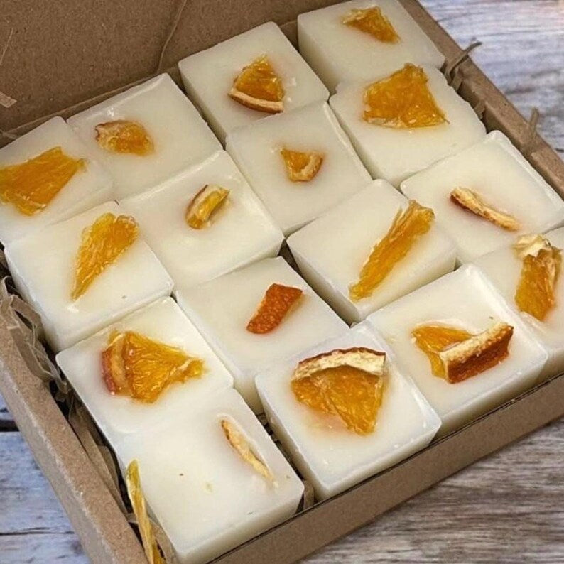 A Christmas Carol Soy Wax Melts Gift Set – Dickens Christmas Collection, Victorian Christmas Scents, Handmade Festive Gift- Free UK Delivery