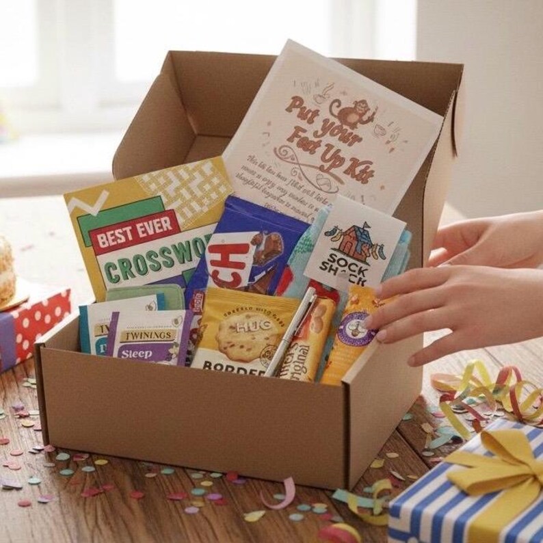 Personalised “Put Your Feet Up” Gift Hamper for Grandma – Thoughtful Pamper Treats for Nan, Mum, Auntie – Free UK Delivery