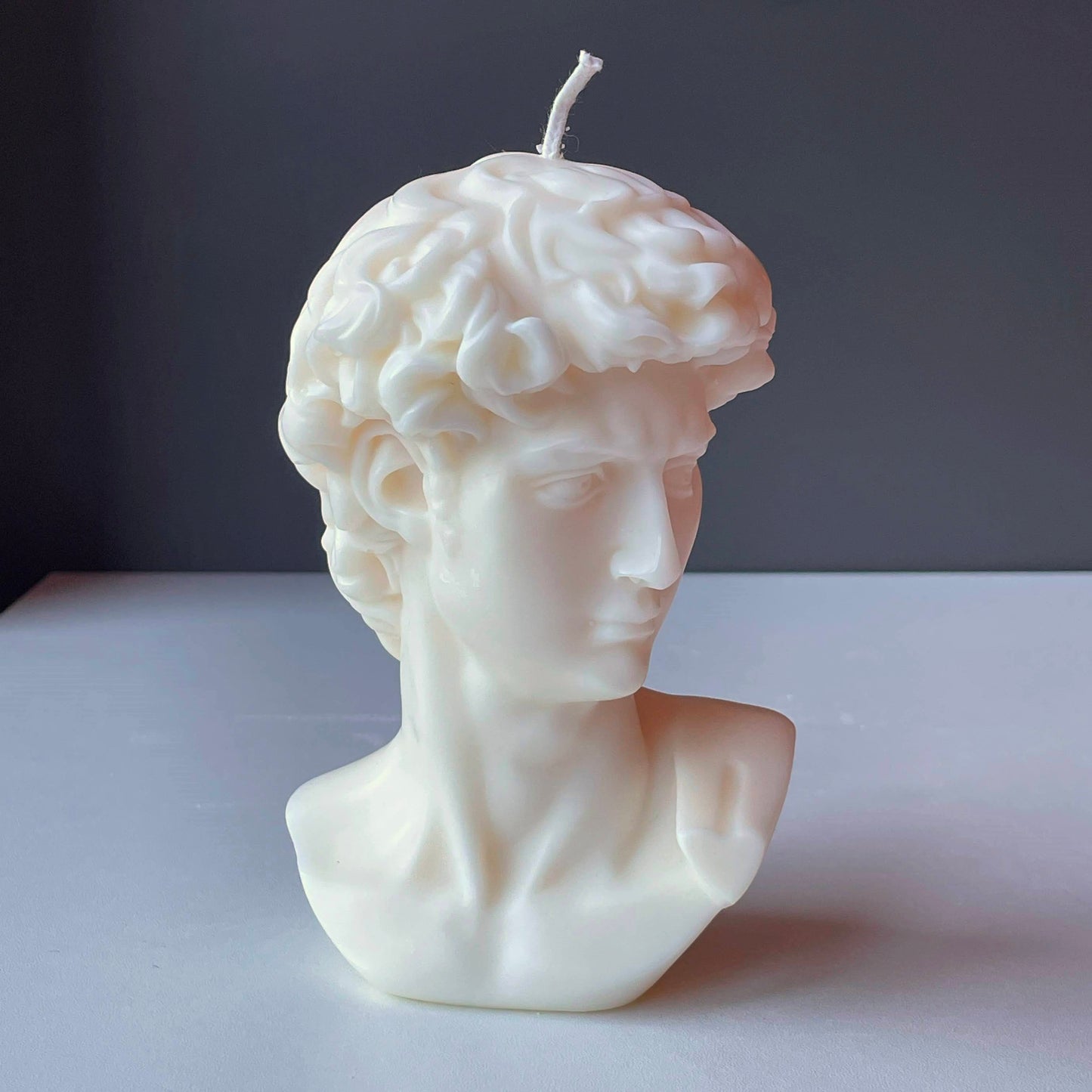 Michelangelo David – Renaissance Art Sculpture Bust – Handmade Soy Blend Candle, Multiple Colours & Fragrances, Bespoke Gift, UK Free Post