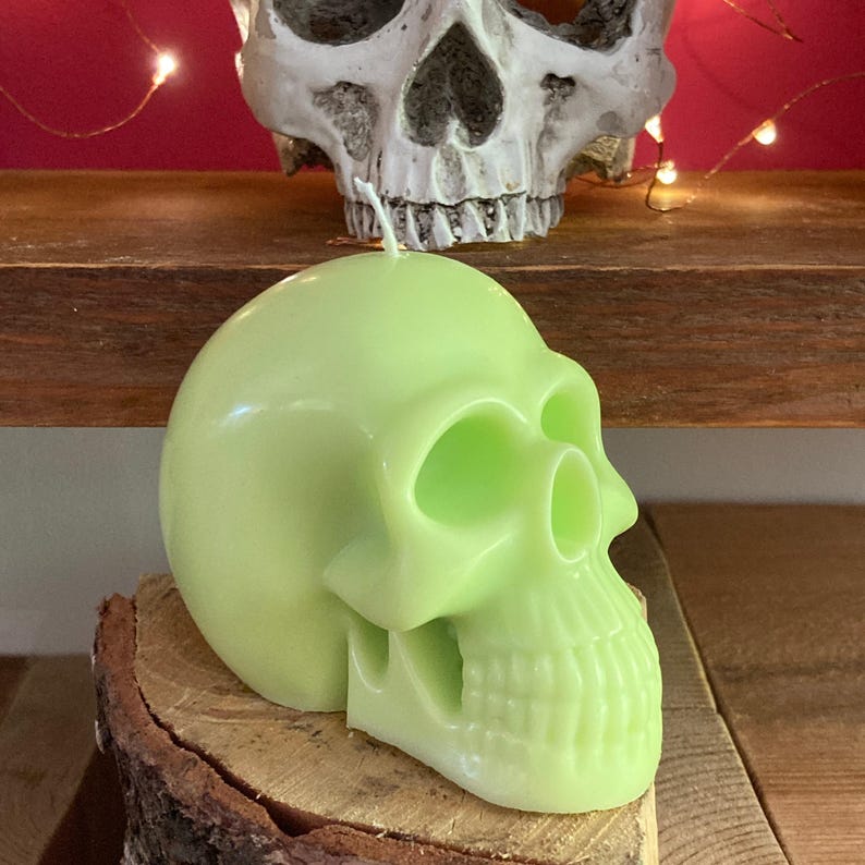 Made To Order Green Collection Human Skull Candle Choice Of 100 Fragrances Free UK Post