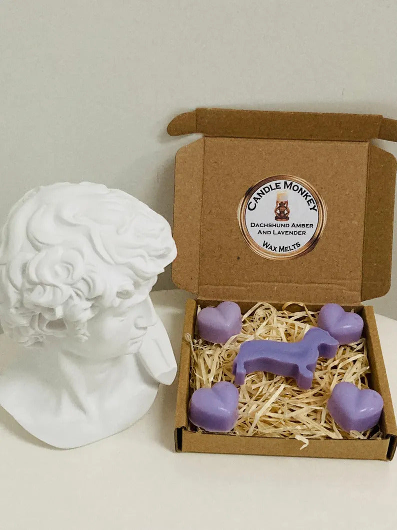 Dachshund Malone Sausage Dogs Wax Melts Pomegranate Noir, Orange Blossom, Pear & Freesia, Amber, Wood Sage Sea Salt, Lime Basil Free UK Post