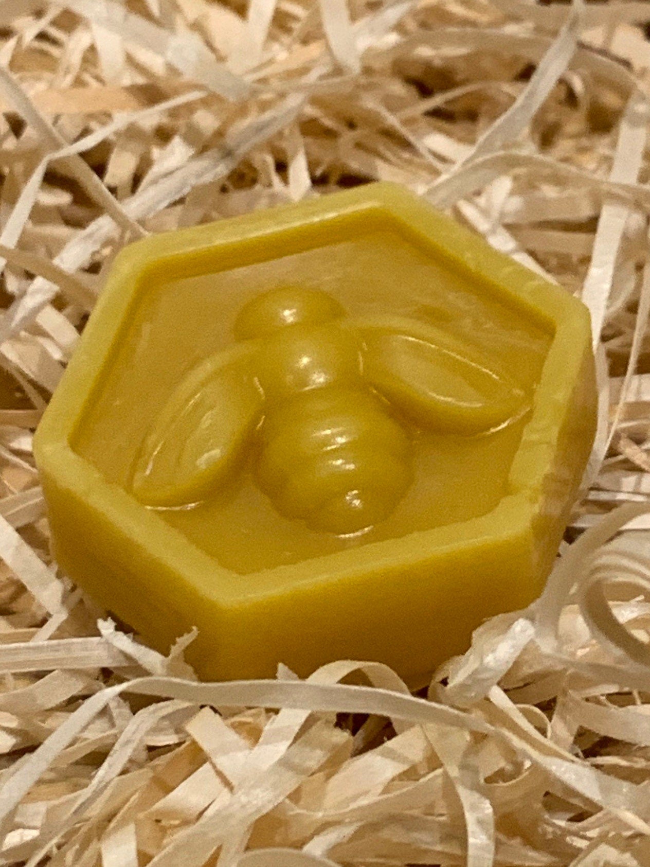 Totally Natural Pure Beeswax & Essential Oil Bergamot Eucalyptus Sweet Orange Tea Tree Lavender Peppermint Wax Melts. Free UK Post