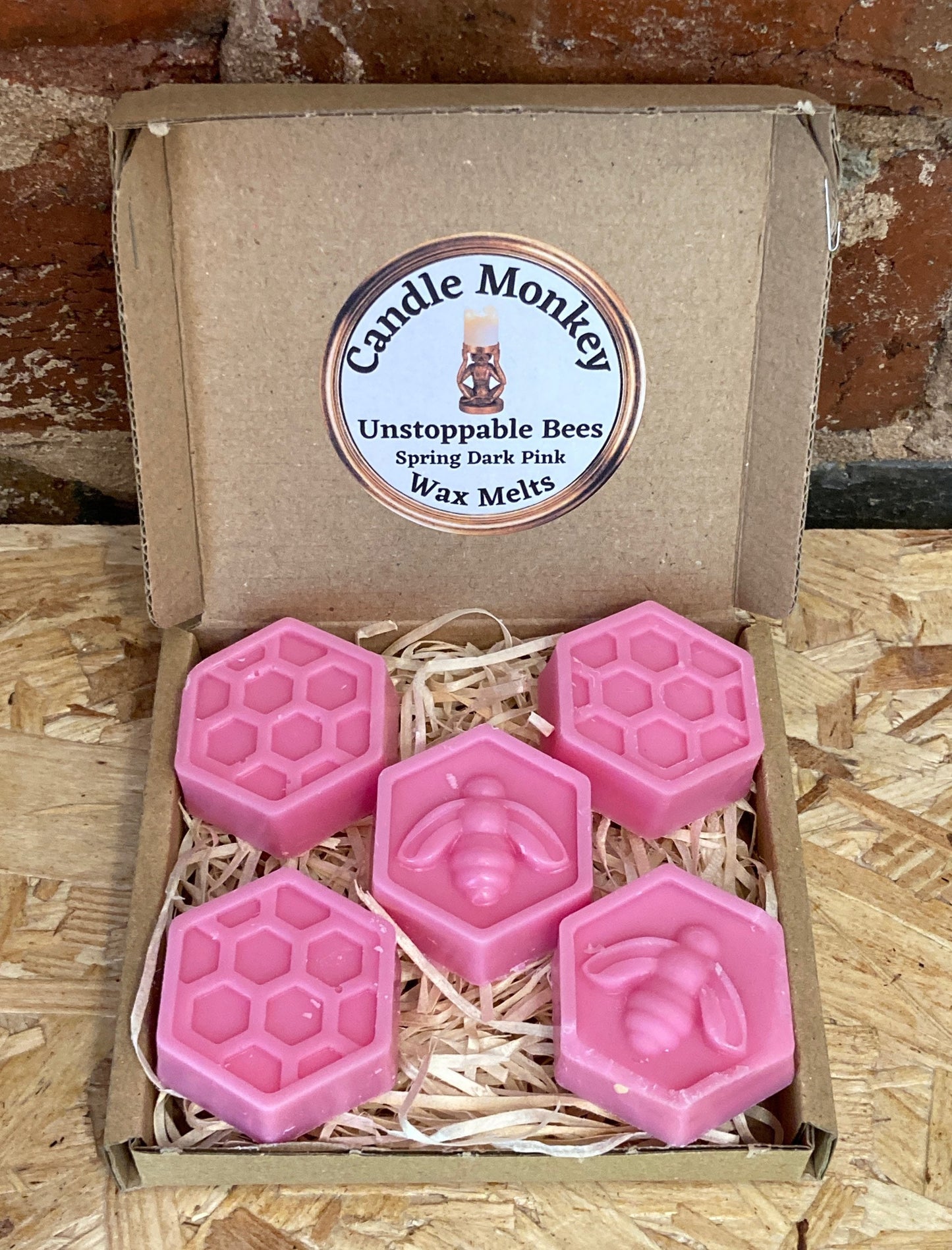 Unstoppable Bees Box Of Honeycomb Shaped Wax Melts Fresh Laundry Clean Home Cotton Washing Fabric Conditioner Inspired Free UK Post