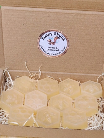 Honey And Essential Oil Natural Mini Bee Hive Travel / 5 or 12 Guest Soaps With Essential Oils Handmade Free Post To UK