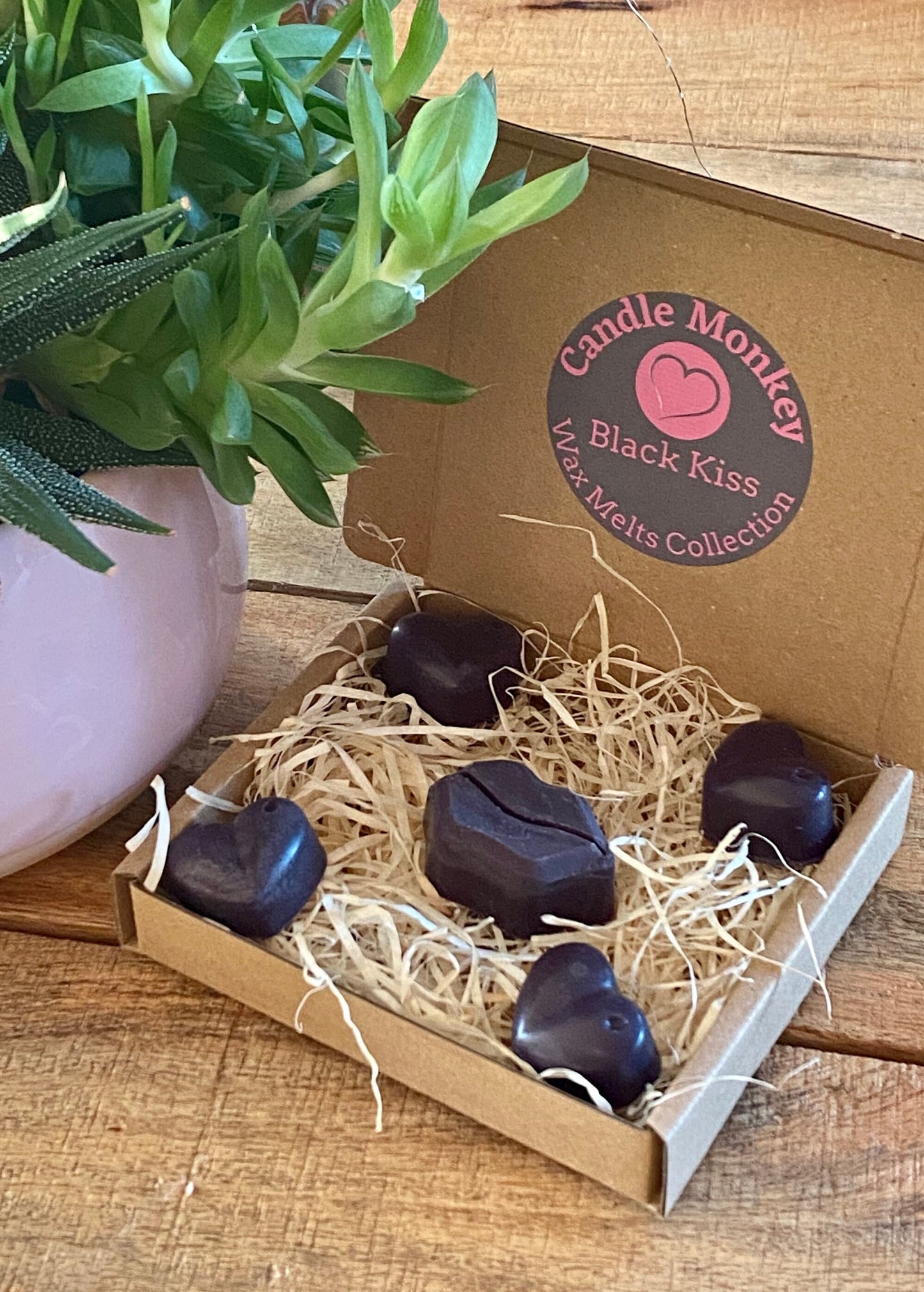 Lips Kiss Soy Wax Melts In A Choice Of Love Potion, Rose Oud, Pomegranate Noir. Free UK Post & Free Personalised Gift message.