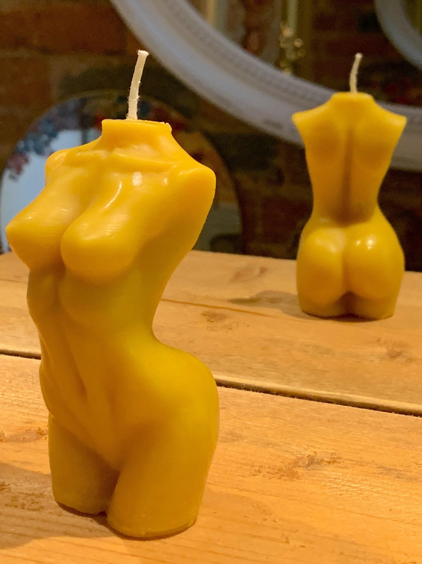 Handgemachte Aphrodite Körper Torso weibliche Kunst Skulptur große Apfel unten Beute Bienenwachs Kerze ätherisches Öl oder Duft kostenlose UK Post