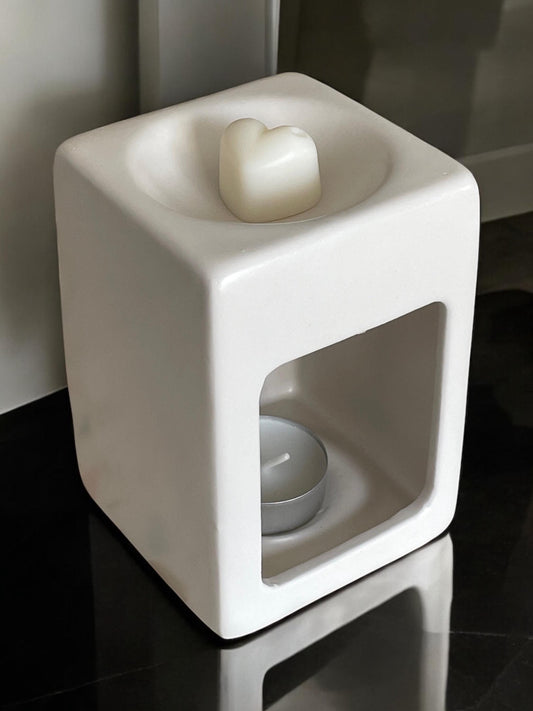 Minimalist White Ceramic Sleek Wax Melt Burner Melter Free Postage to UK