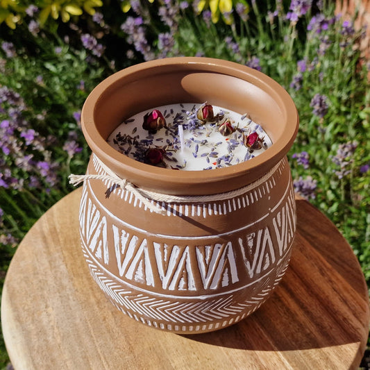 Botanicals Citronella Outdoor Candle – Rustic Urn Terracotta Style. Ideal for BBQs & Garden Parties | Free UK Delivery